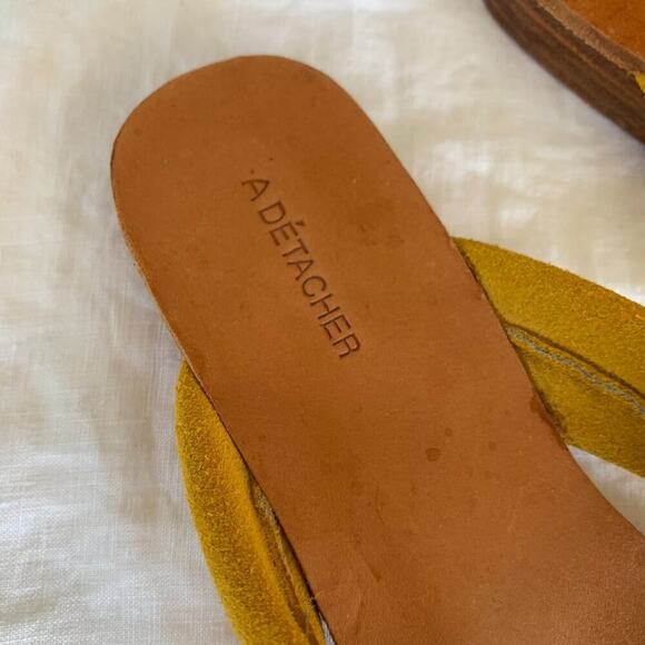 A Detacher Citron Suede Sandals - Picture 3 of 8